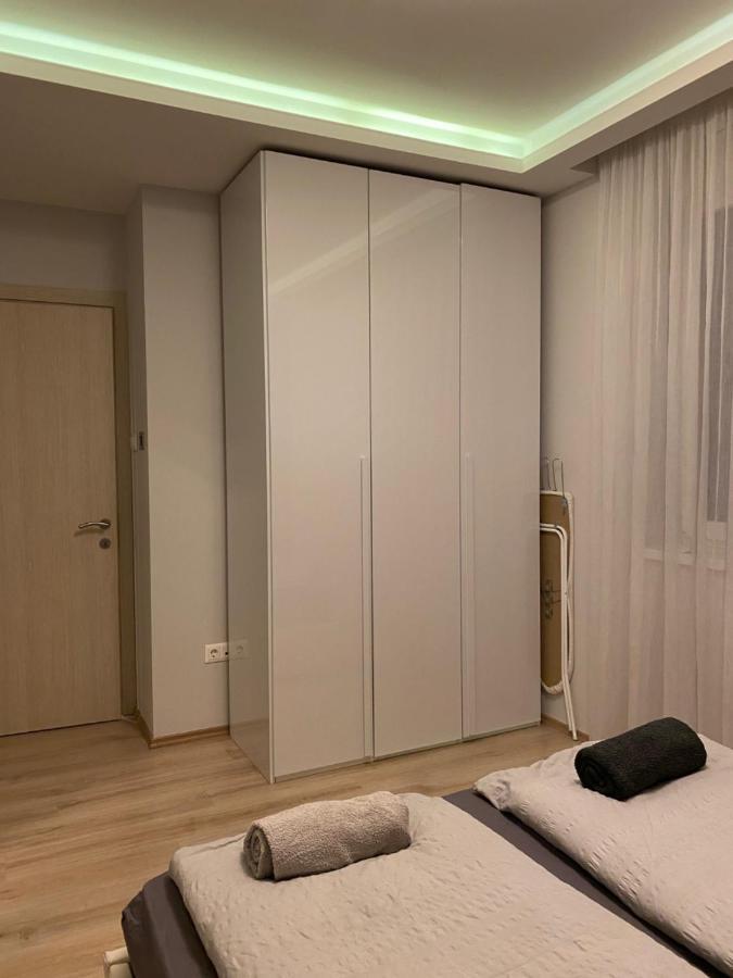 Parizsi Udvar I. Apartment Debrecen Exterior photo