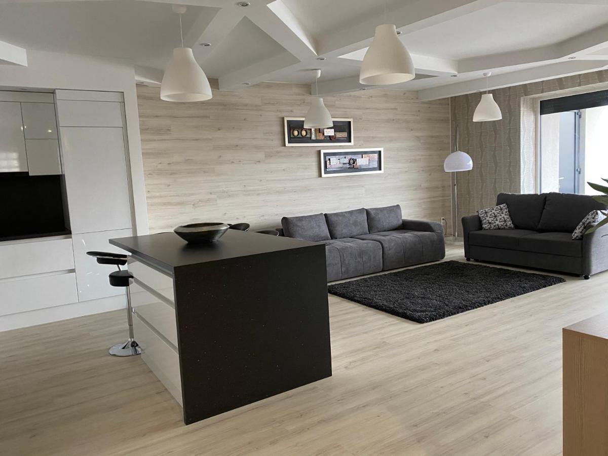 Parizsi Udvar I. Apartment Debrecen Exterior photo